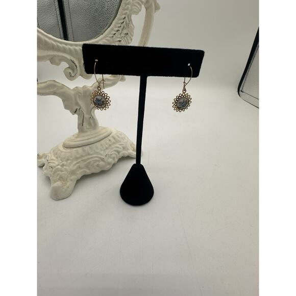 Pretty Vintage 1960s Blue Rose Flower Painted on Ceramic Dangle Hook Earrings - Picture 4 of 5